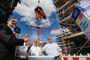 Bild vom Richtfest Auenkamp